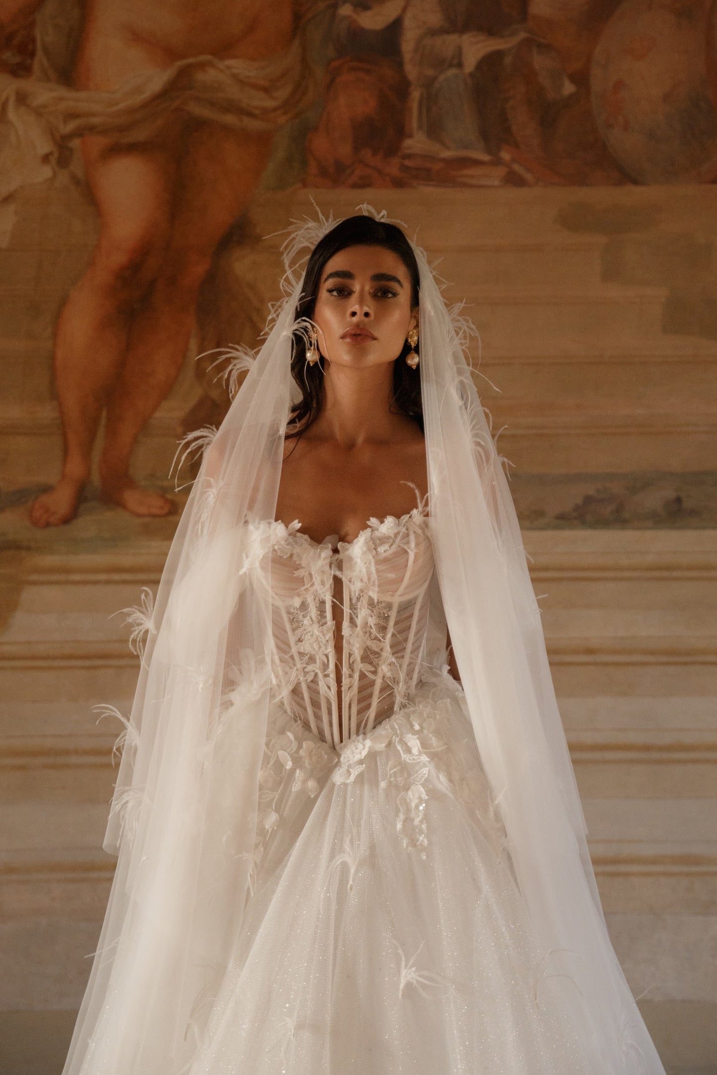 MELIA VEIL